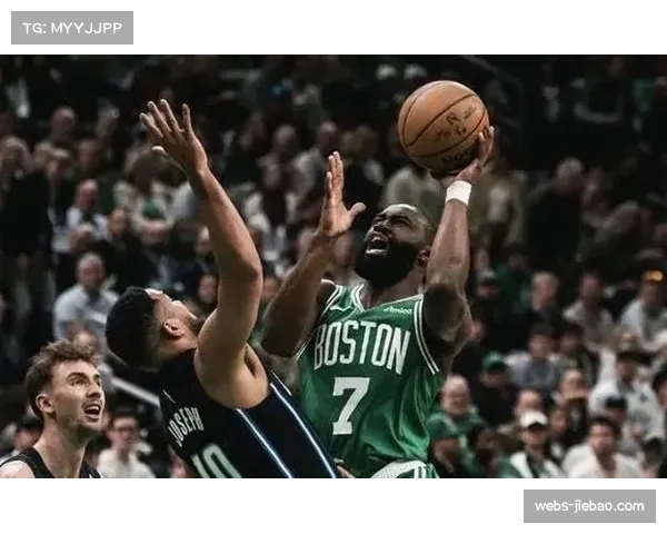 凯尔特人主场迎战活塞,塔图姆缺阵杰伦·布朗独挑大梁 凯尔特人主场迎战活塞,塔图姆缺阵杰伦·布朗独挑大梁